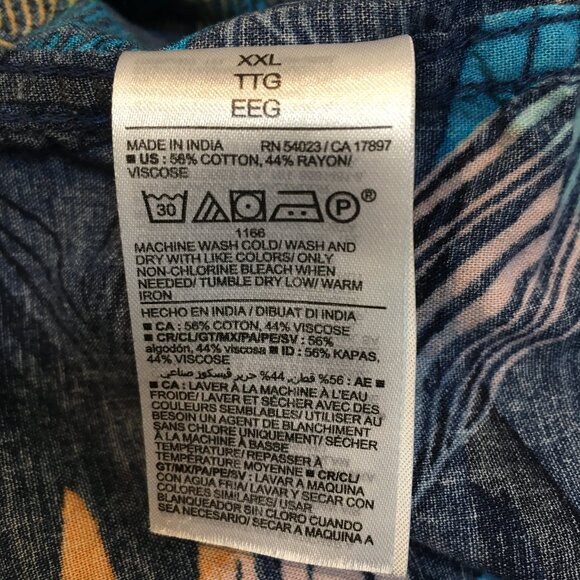 Size XXL Old Navy button up Hawaiian  short sleeve shirt 54" chest - Picture 4 of 4